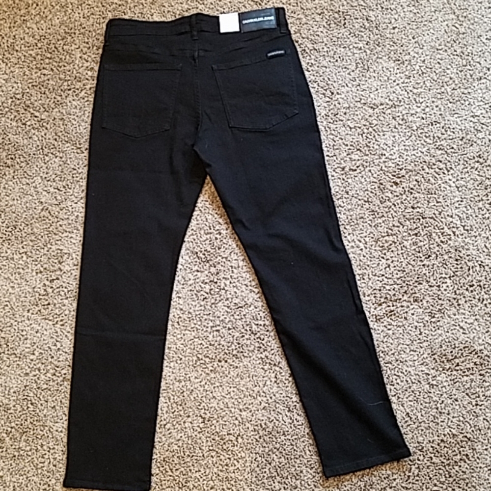 Calvin Klein Slim Fit Jeans - Picture 8 of 8